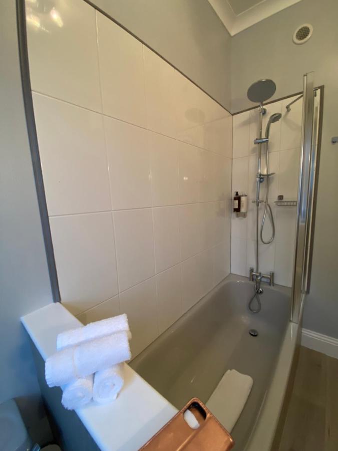 Merewyke Boutique Luxury Family Apartment Sleeps 4 , Central Location ウィンダミア エクステリア 写真